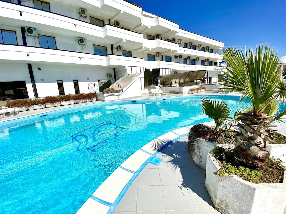 Hotel Club Clorinda Nuova Gestione 2024 Paestum Zewnętrze zdjęcie