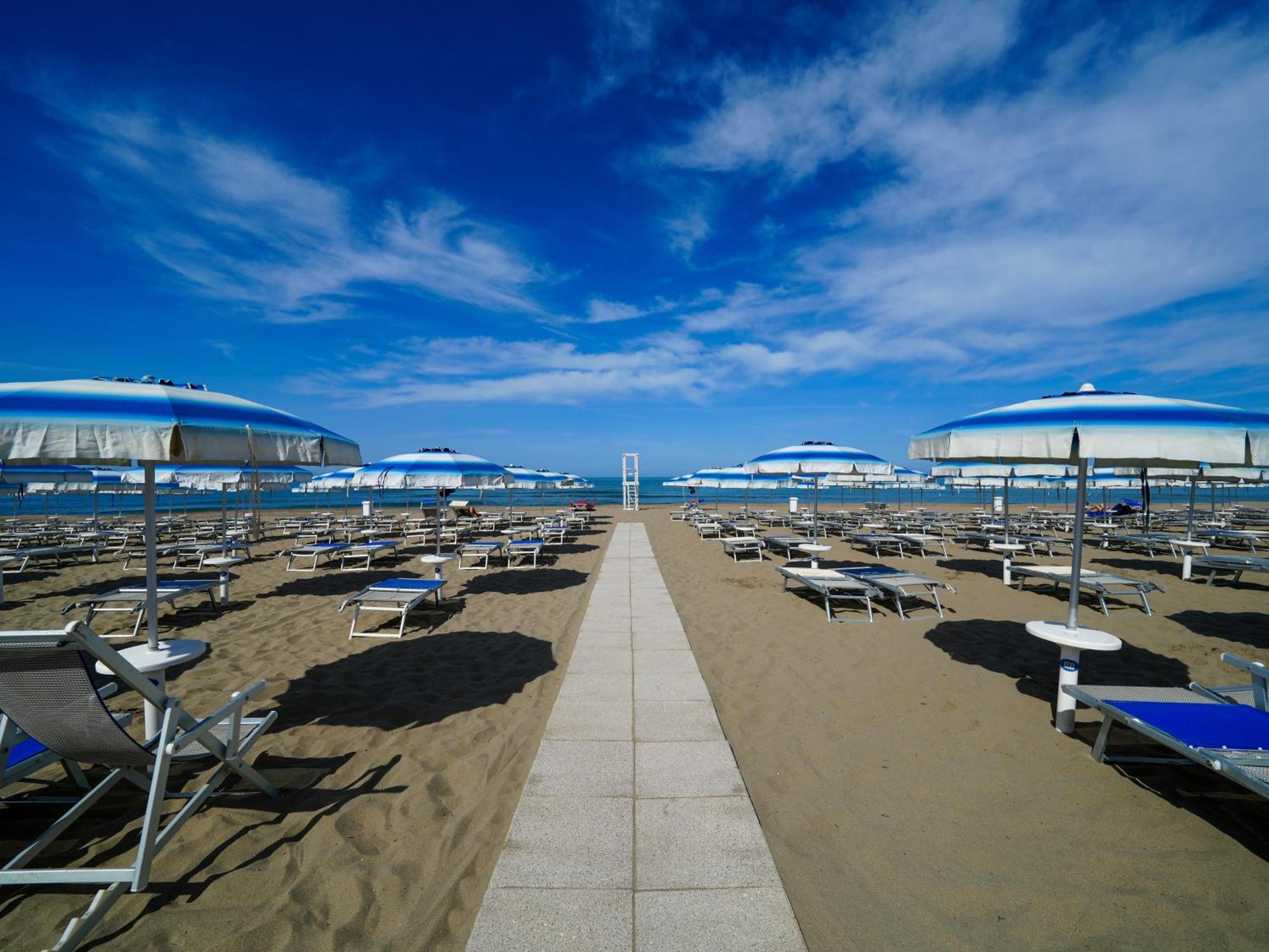 Hotel Club Clorinda Nuova Gestione 2024 Paestum Zewnętrze zdjęcie