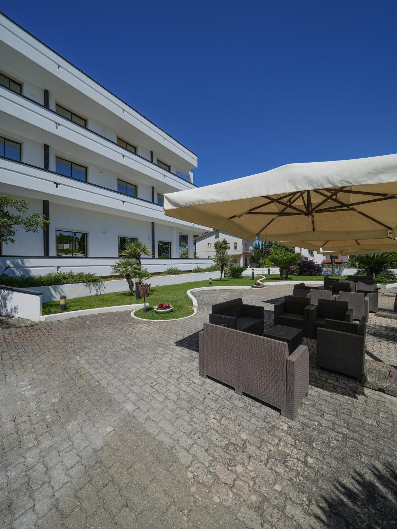 Hotel Club Clorinda Nuova Gestione 2024 Paestum Zewnętrze zdjęcie