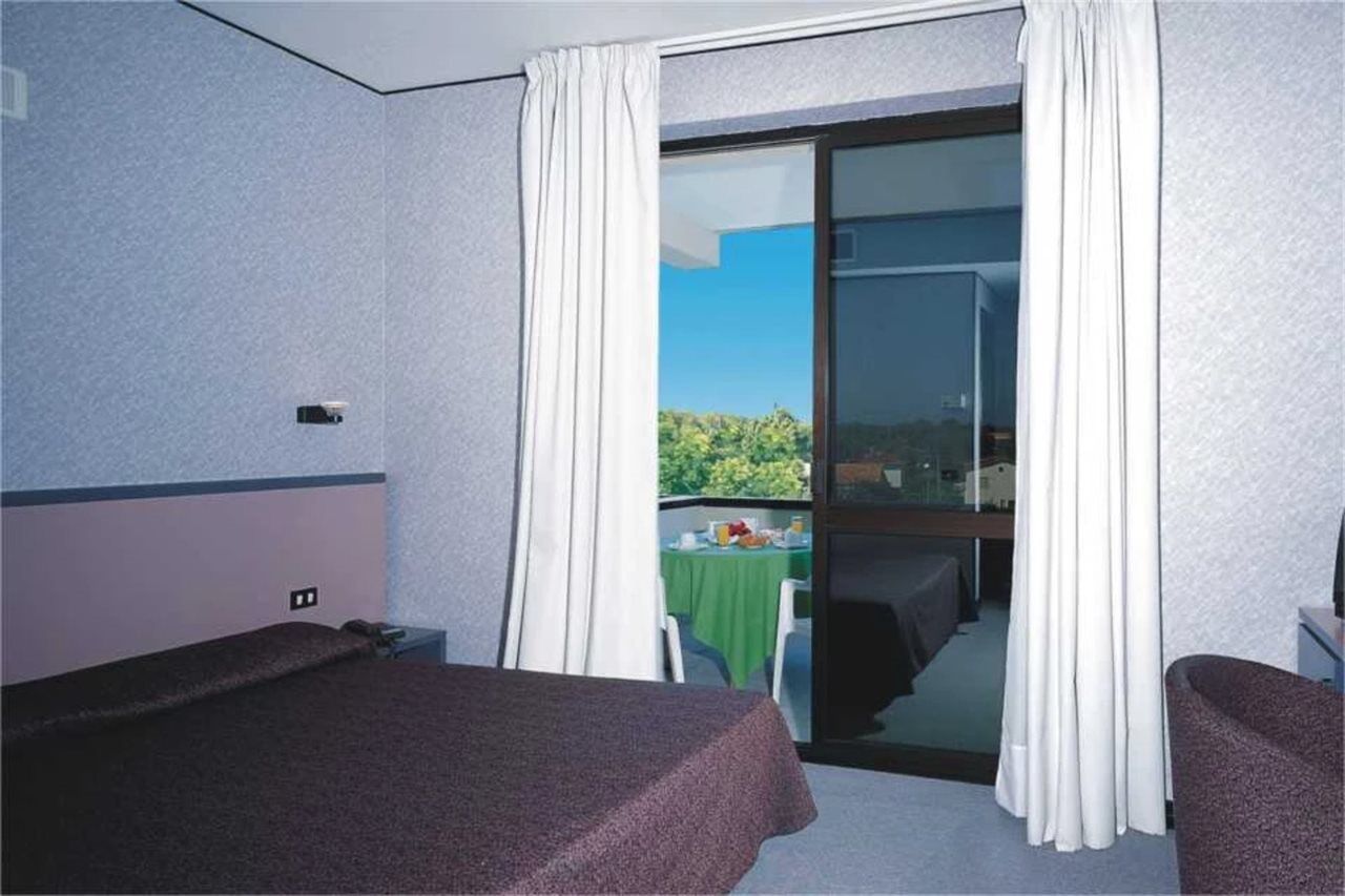 Hotel Club Clorinda Nuova Gestione 2024 Paestum Zewnętrze zdjęcie